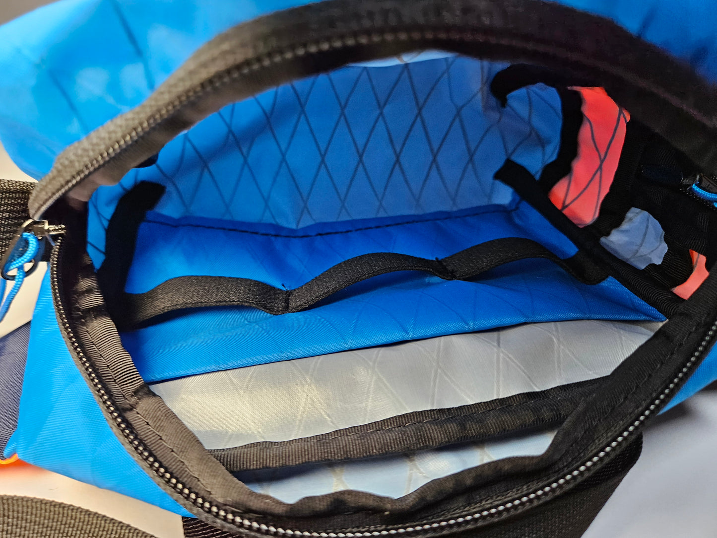 City Sling Royal Blue