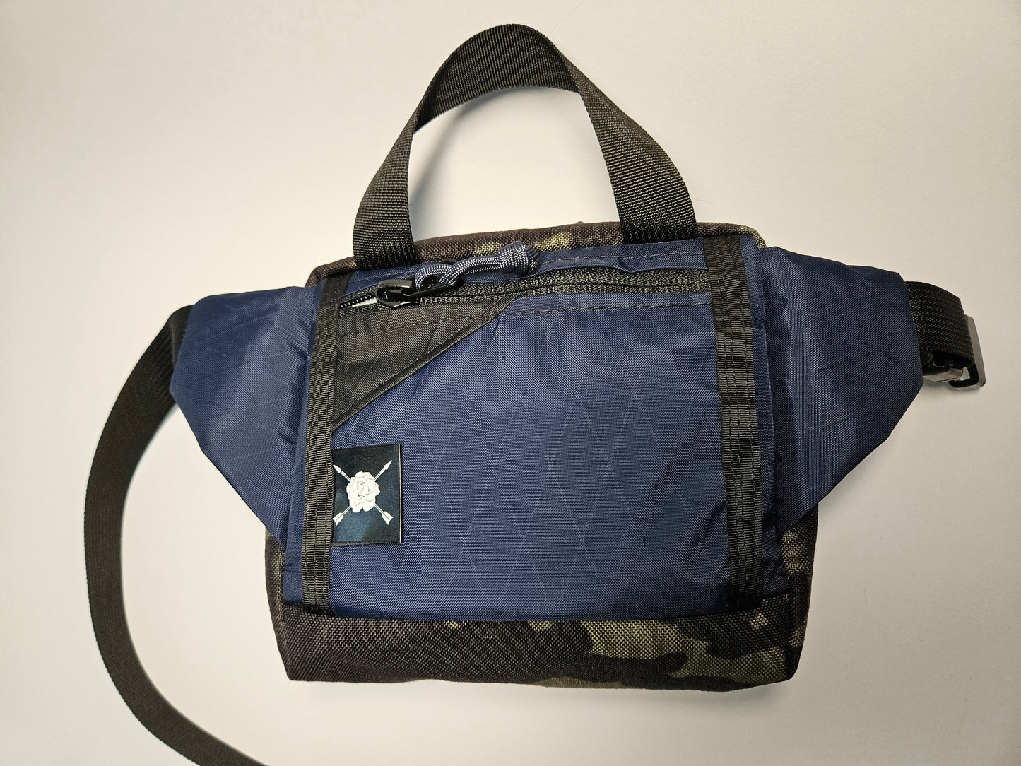 City Sling Multicam Black